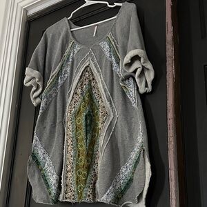 Chic Gray and Green Women's Blouse